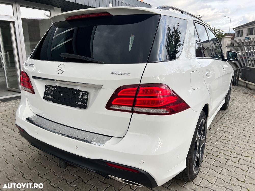 Mercedes-Benz GLE 400 4Matic 9G-TRONIC AMG Line - 10