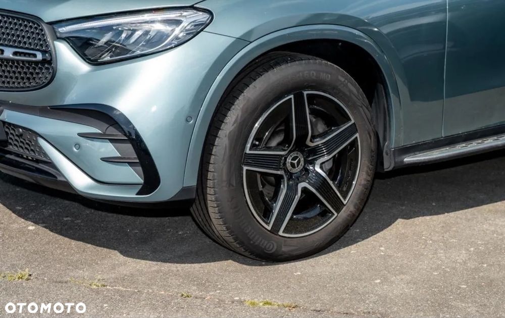 Mercedes-Benz GLC 300 d 4Matic 9G-TRONIC AMG Line Advanced - 5