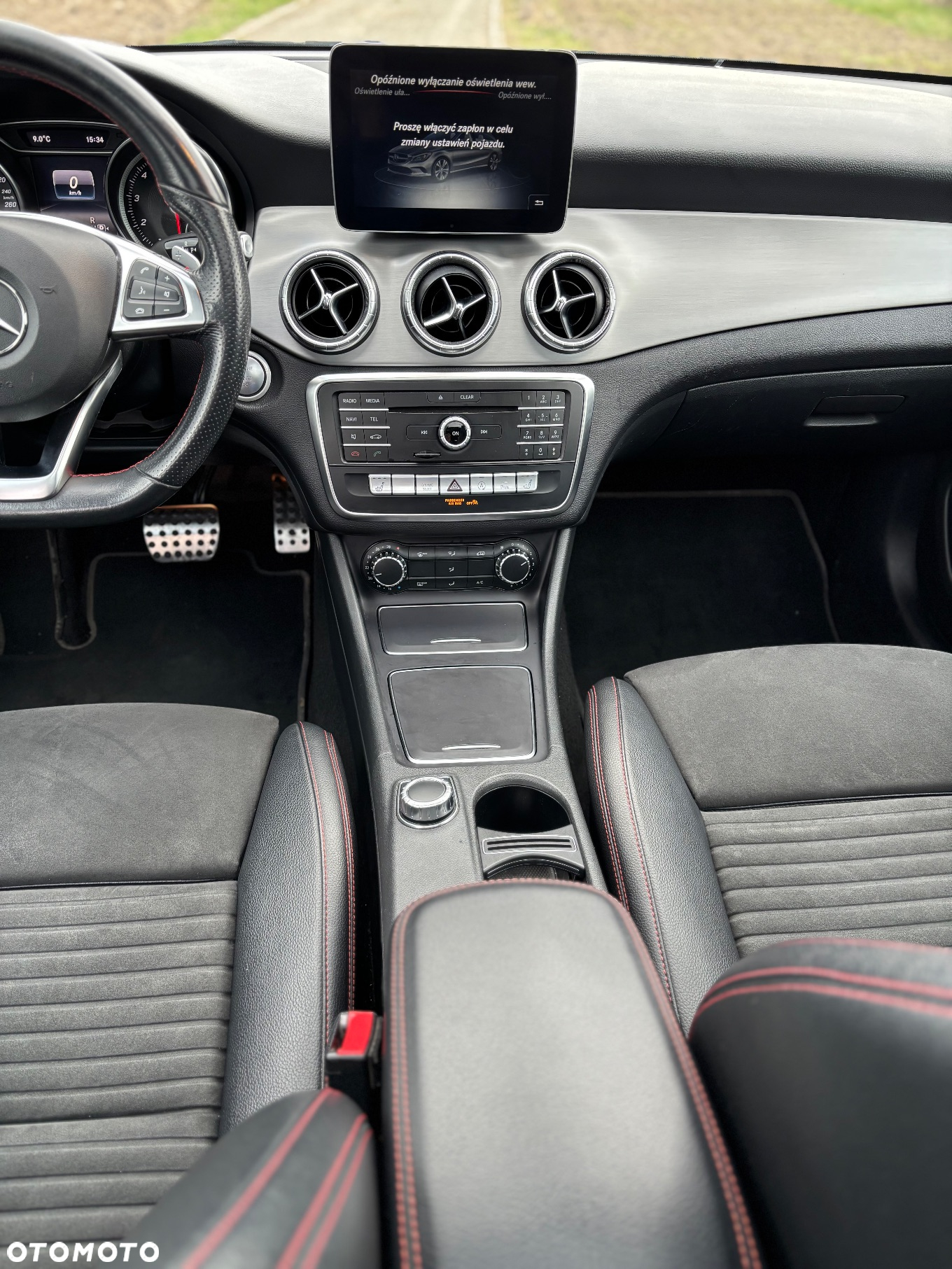 Mercedes-Benz CLA 180 7G-DCT - 7