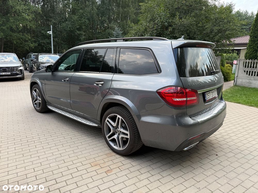 Mercedes-Benz GLS - 4