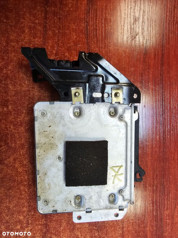 KOMPUTER STEROWNIK SILNIKA BMW E30 2.0B 0261200381 - 3