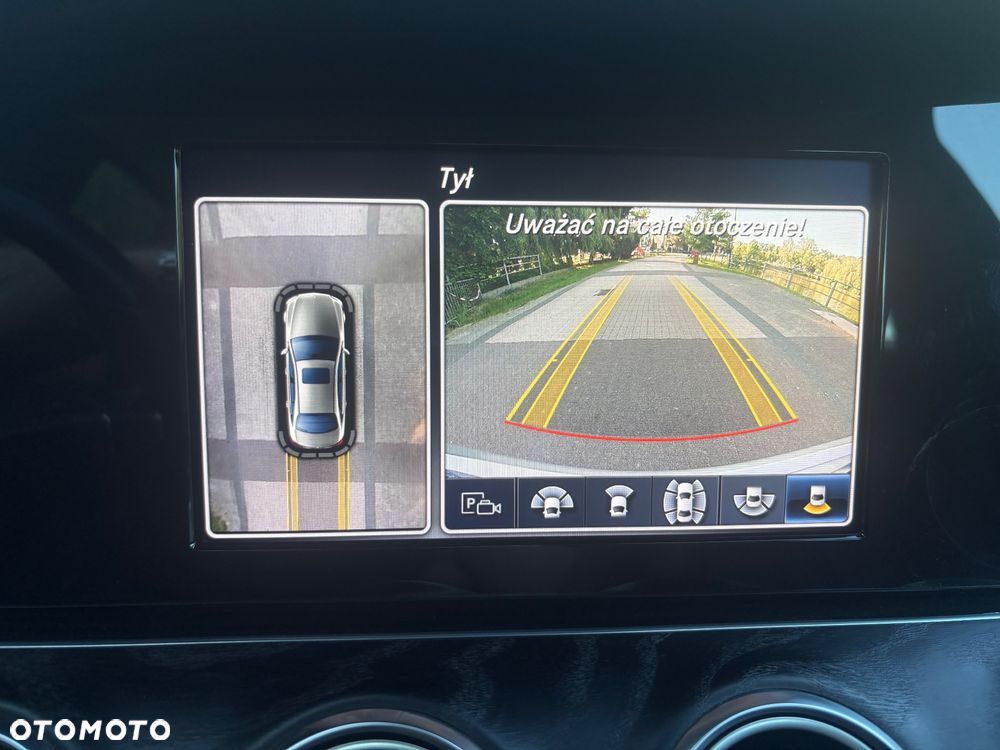 Mercedes-Benz Klasa E 220 d 9G-TRONIC - 17