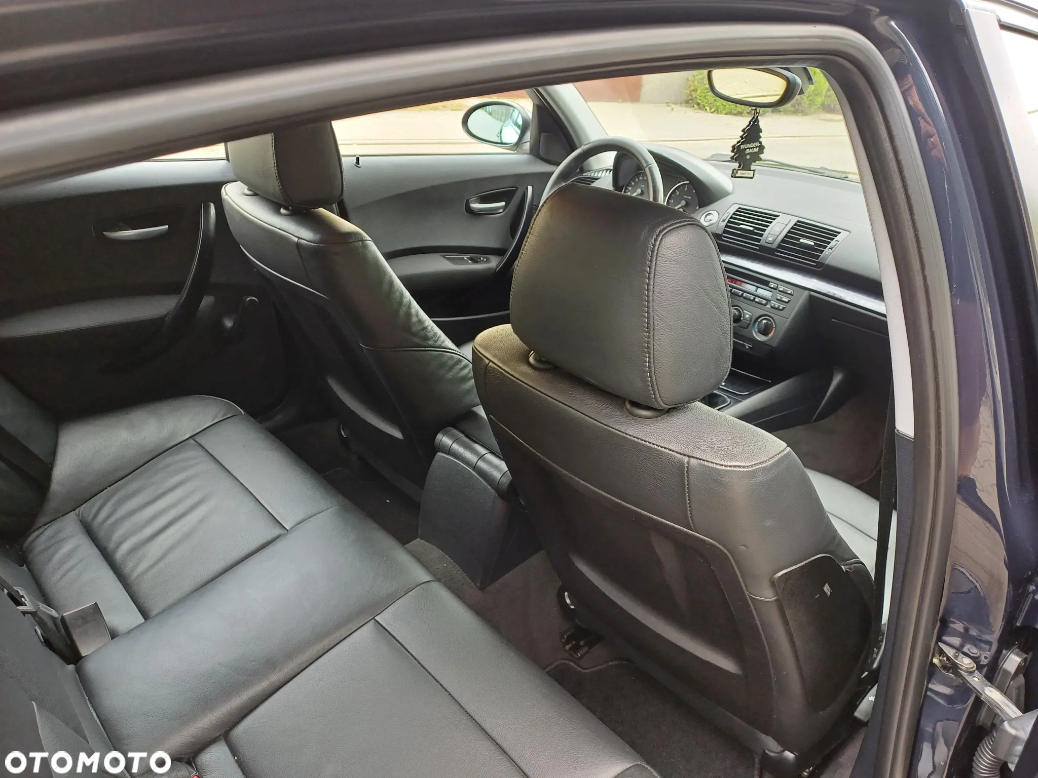 BMW Seria 1 116i - 17