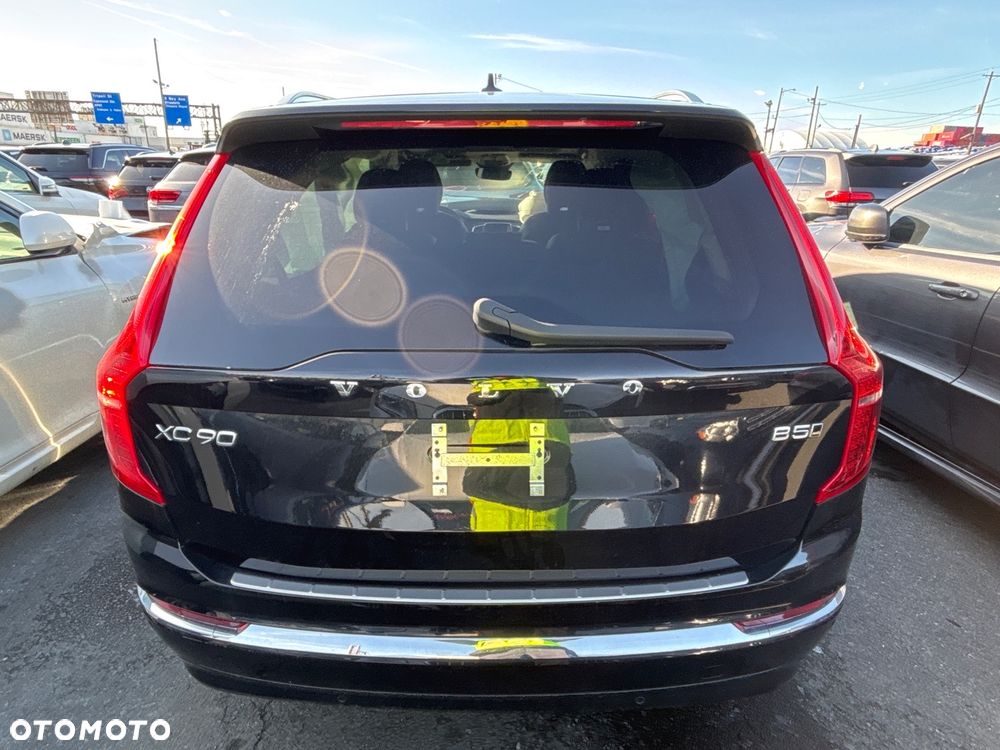 Volvo XC 90 B5 B AWD Core - 24