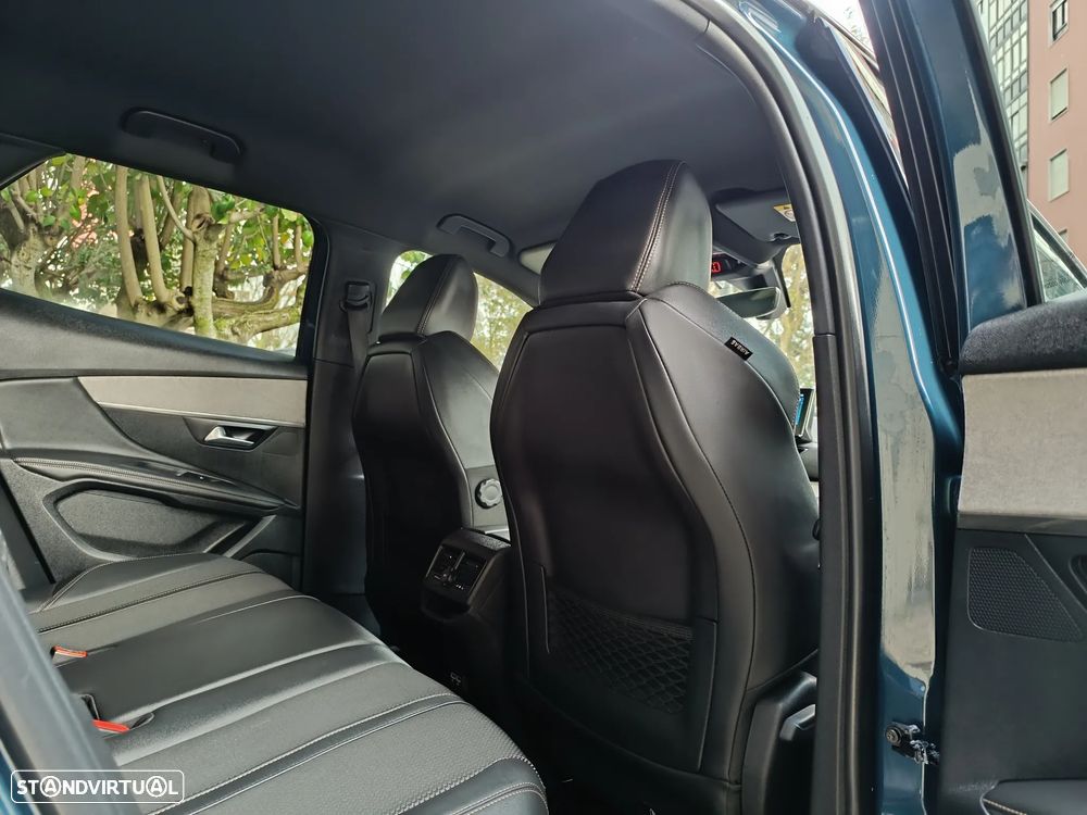 Peugeot 3008 1.2 PureTech GT EAT8 - 32