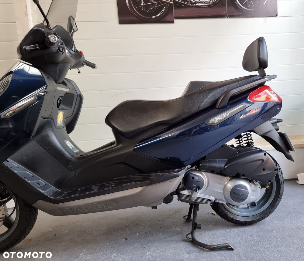 Piaggio X7 - 7