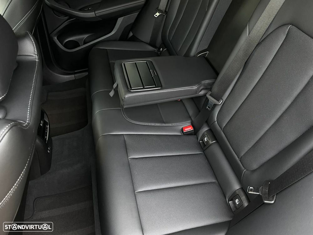 BMW X3 30 e xDrive Pack M - 33