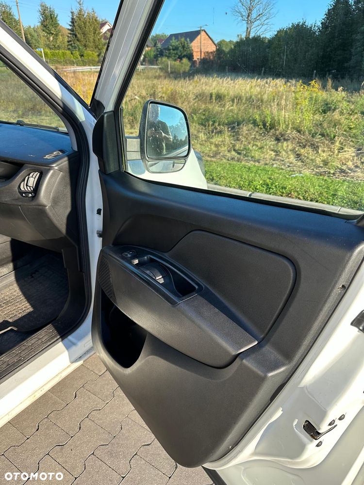 Fiat Doblo - 15