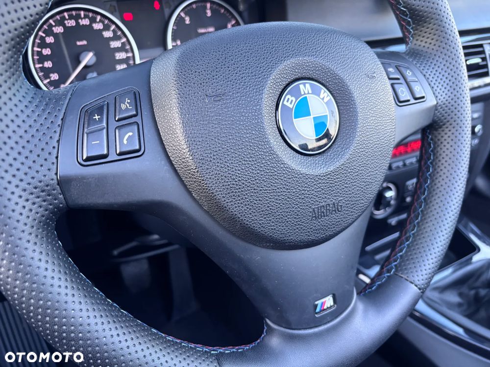 BMW Seria 3 320d - 28