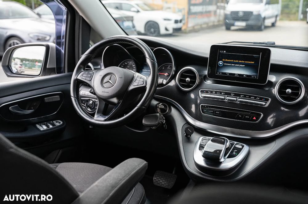 Mercedes-Benz V 220 d Lang 9G-TRONIC - 16