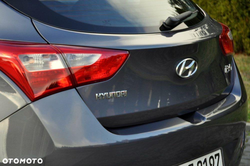 Hyundai i30 1.4 Comfort - 16