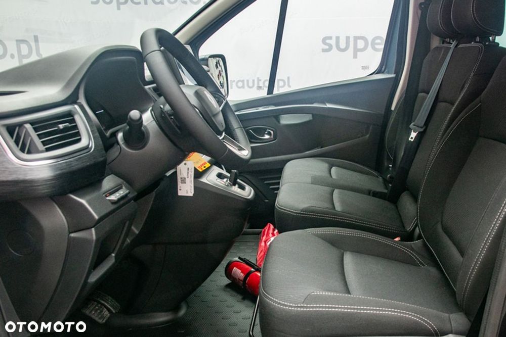 Renault Trafic - 12