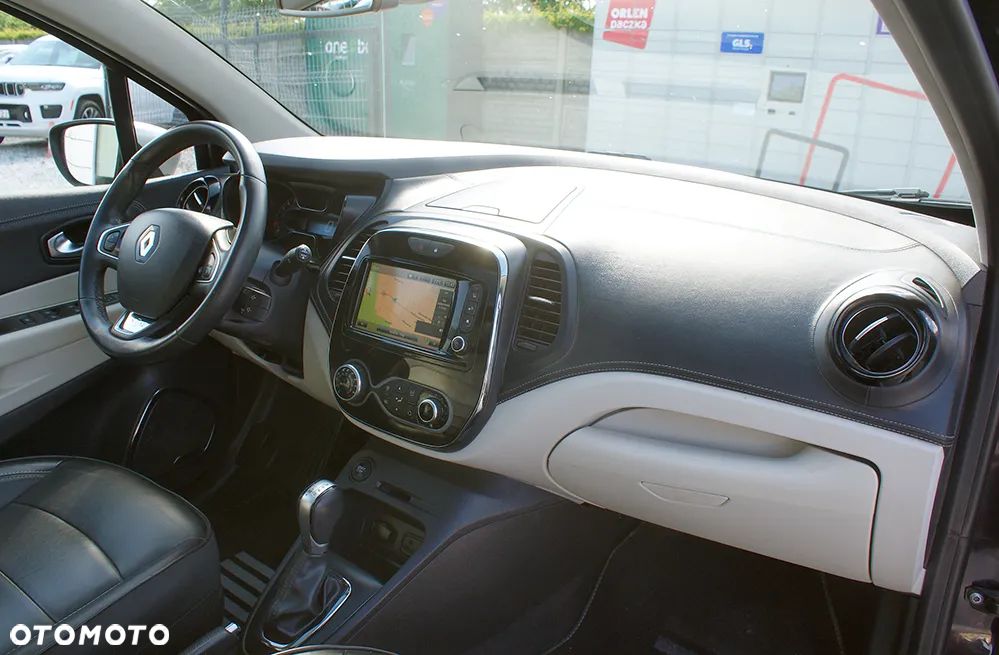 Renault Captur 1.2 Energy TCe Initiale Paris EDC - 11
