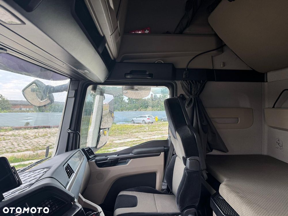 MAN TGX - 15