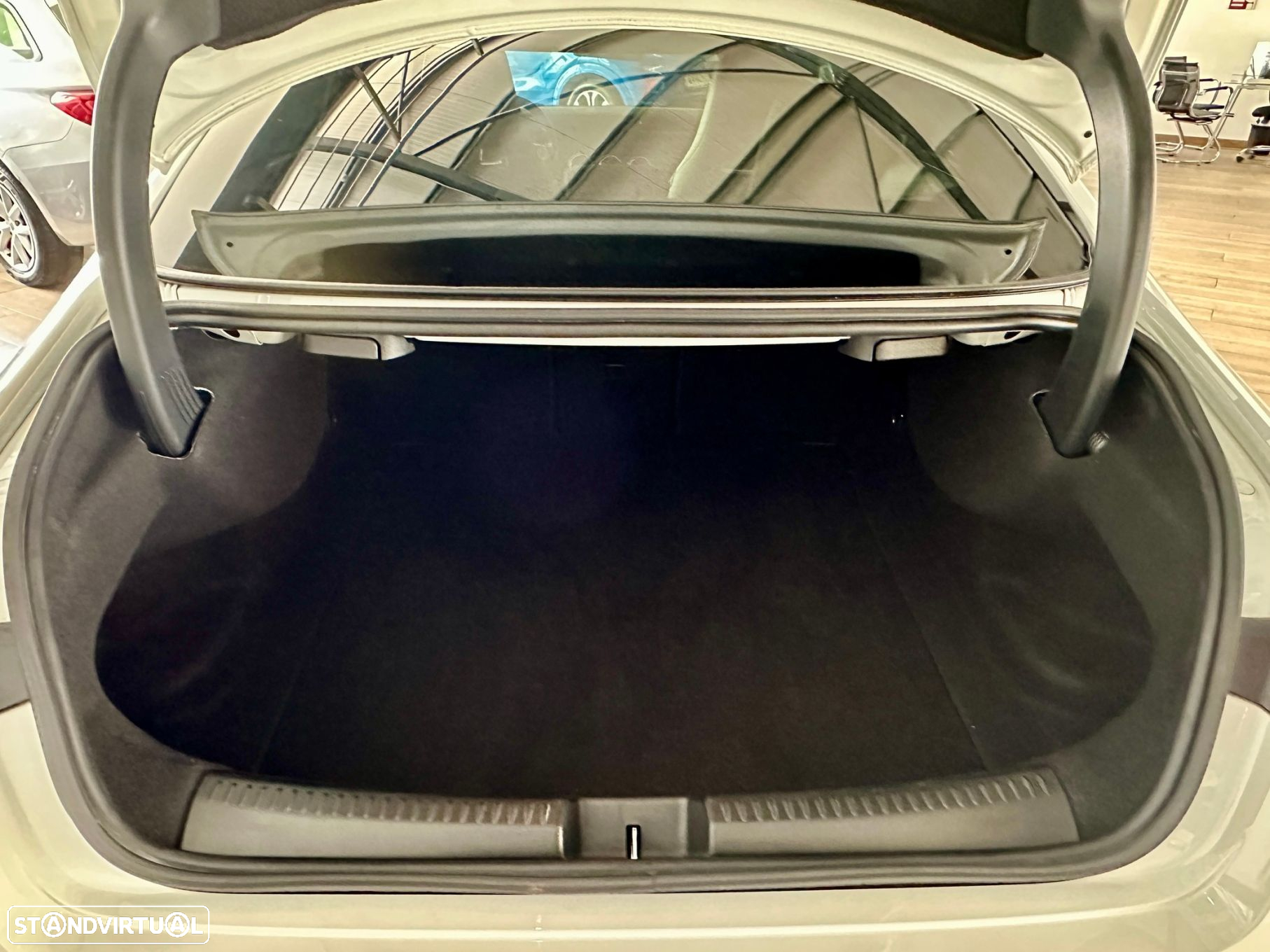 Mercedes-Benz CLA 180 d Shooting Brake AMG Line Aut. - 6