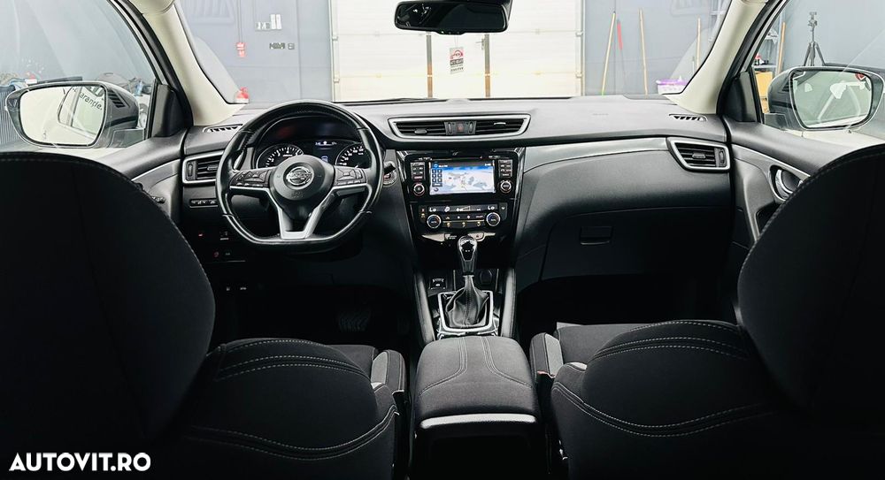 Nissan Qashqai 1.2 DIG-T Xtronic ACENTA - 5