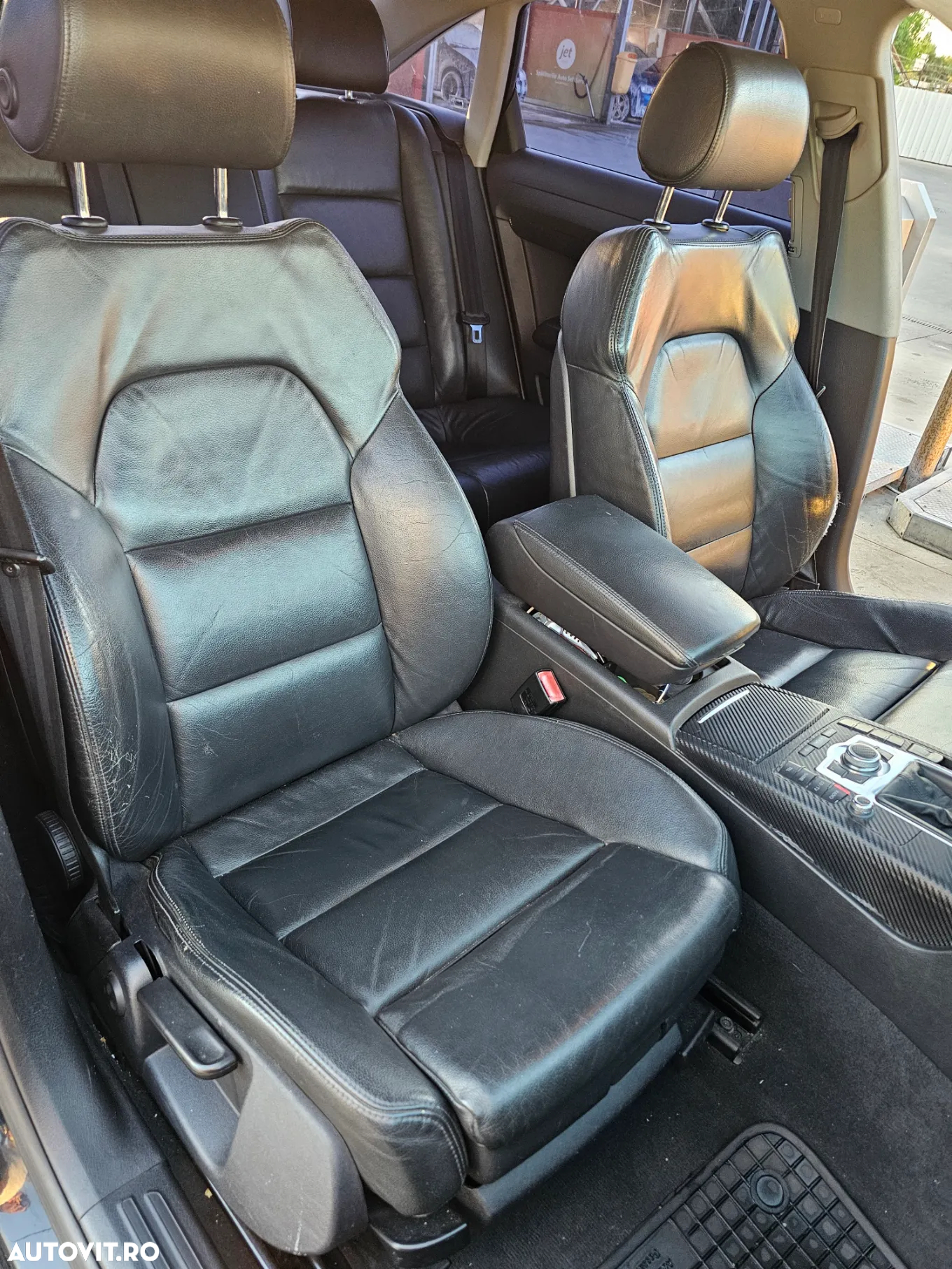 Audi A6 2.0 - 12