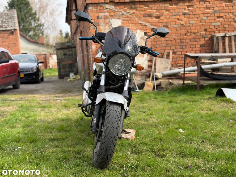 Honda CBF - 4