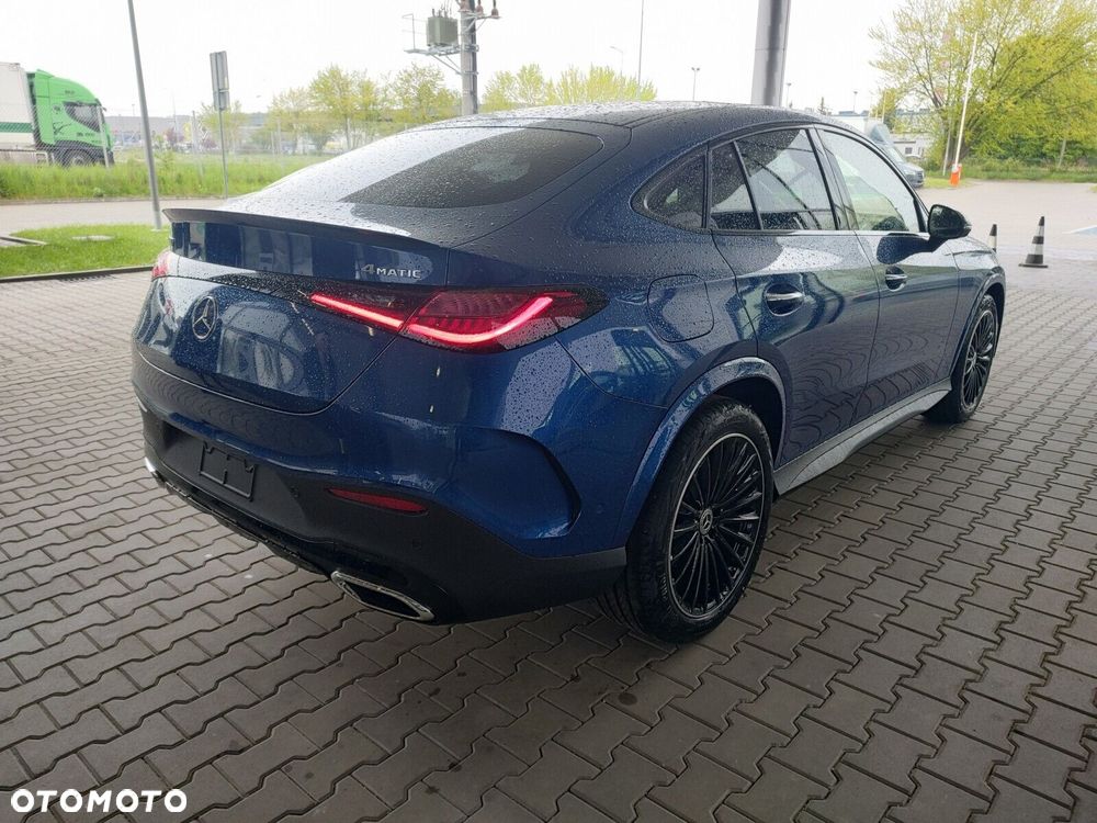 Mercedes-Benz GLC - 7