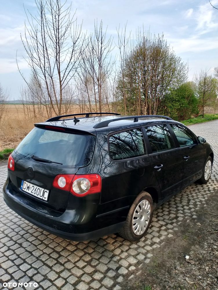 Volkswagen Passat 1.9 TDI DPF Comfortline - 5