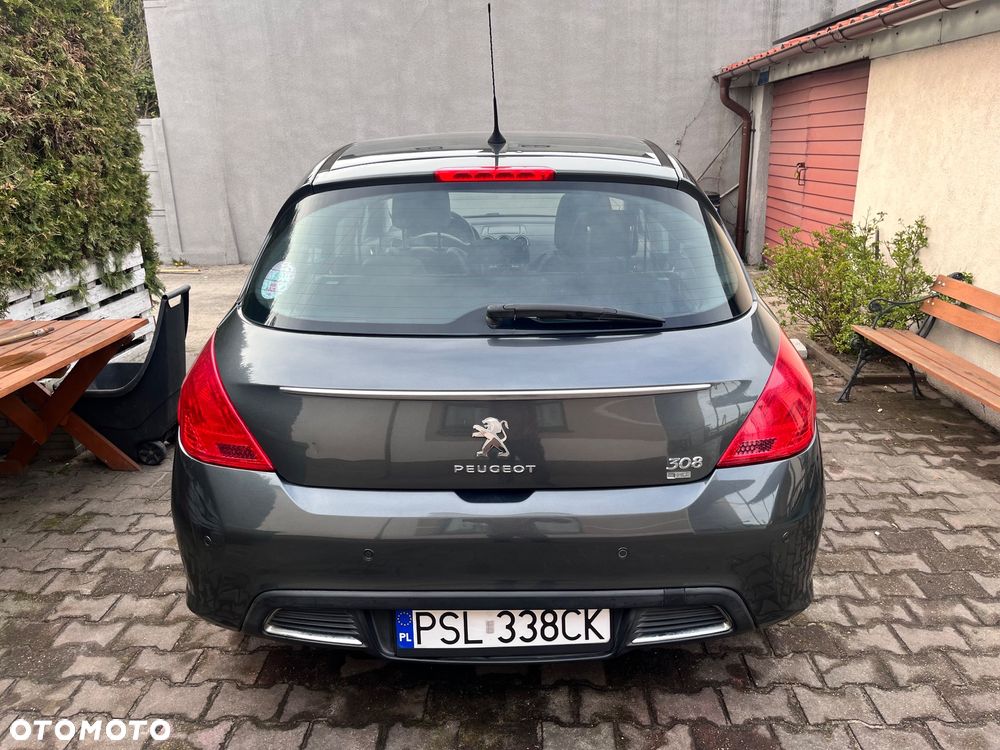 Peugeot 308 - 4