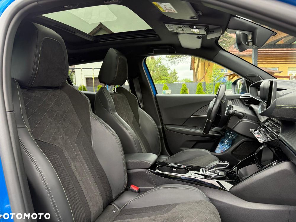 Peugeot 2008 1.2 PureTech GT Pack S&S EAT8 - 10