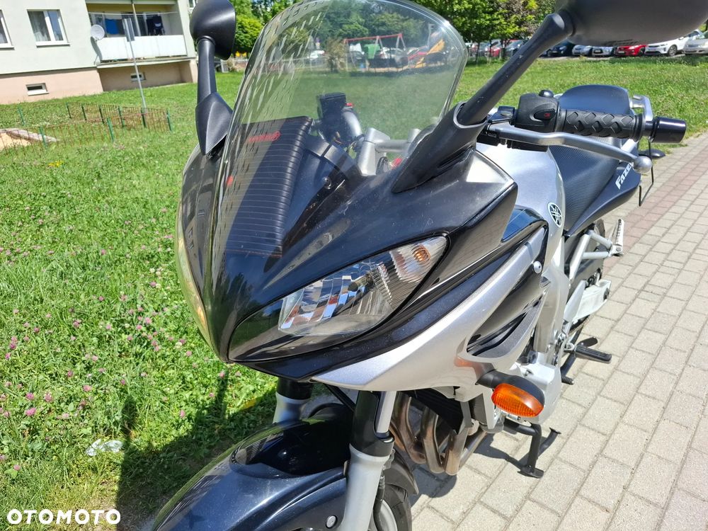 Yamaha FZ6 - 11