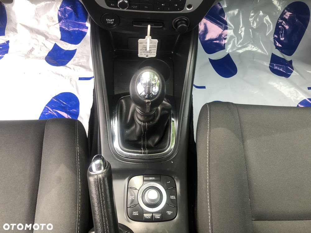 Renault Megane 1.5 dCi Energy Limited EU6 - 14