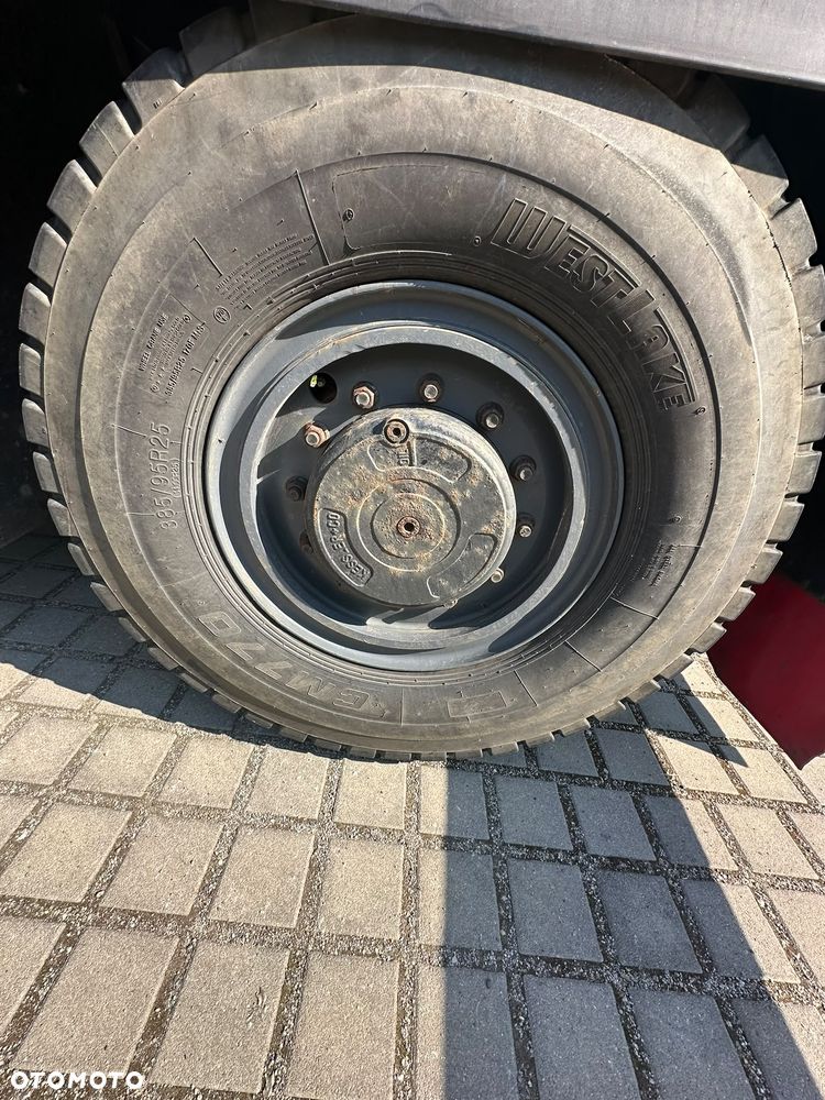 Grove GMK 2035 - 17