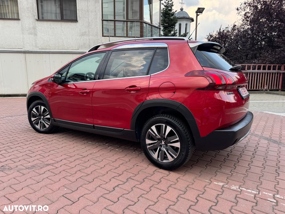 Peugeot 2008 PureTech 110 Stop&Start EAT6 Allure - 10