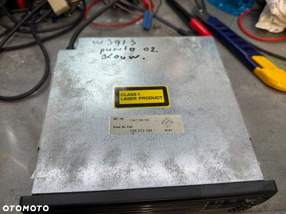 Fabryczna zmieniarka CD Mercedes W246 BLAUPUNKT IDCA09 - 4