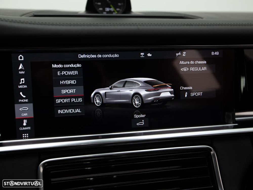 Porsche Panamera 4 E-Hybrid - 37