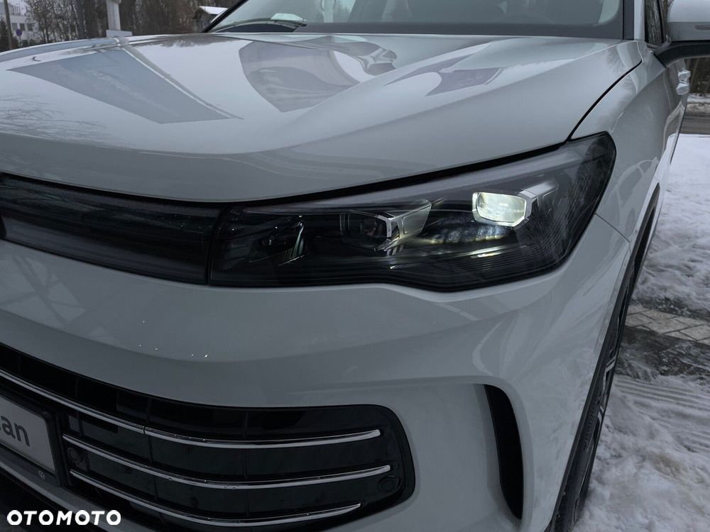 Volkswagen Tiguan 2.0 TDI 4Mot Elegance DSG - 30