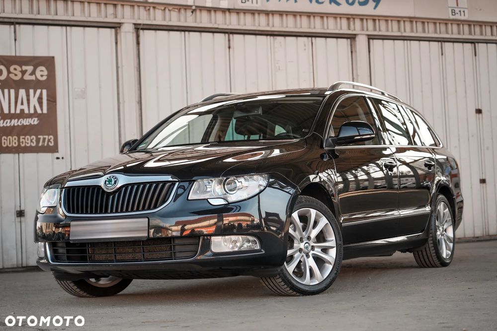 Skoda Superb 2.0 TDI DSG FAMILY - 10