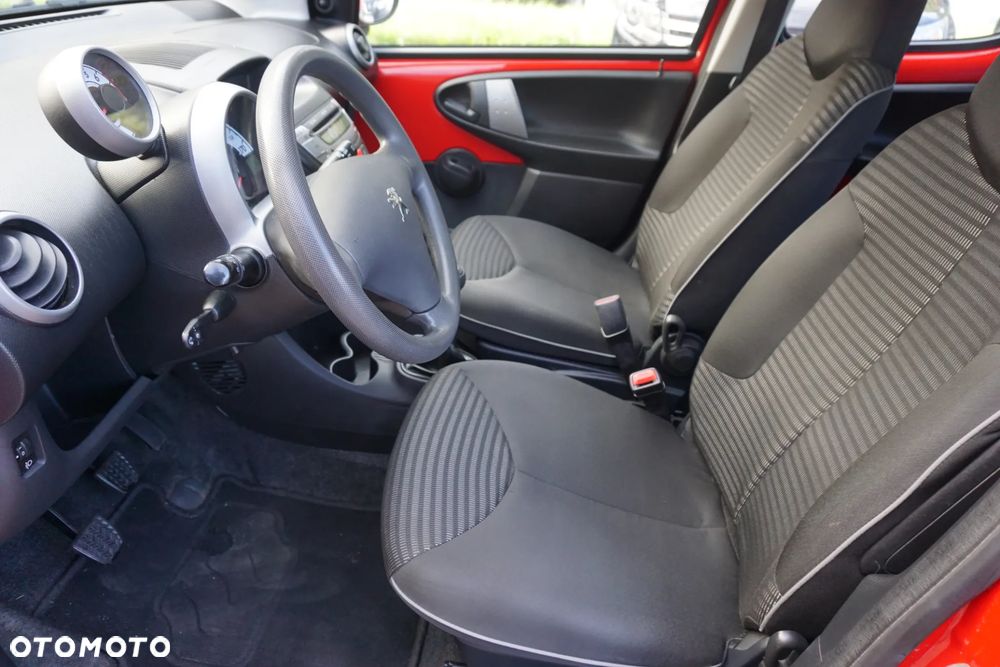 Peugeot 107 (70) 68 Active - 8