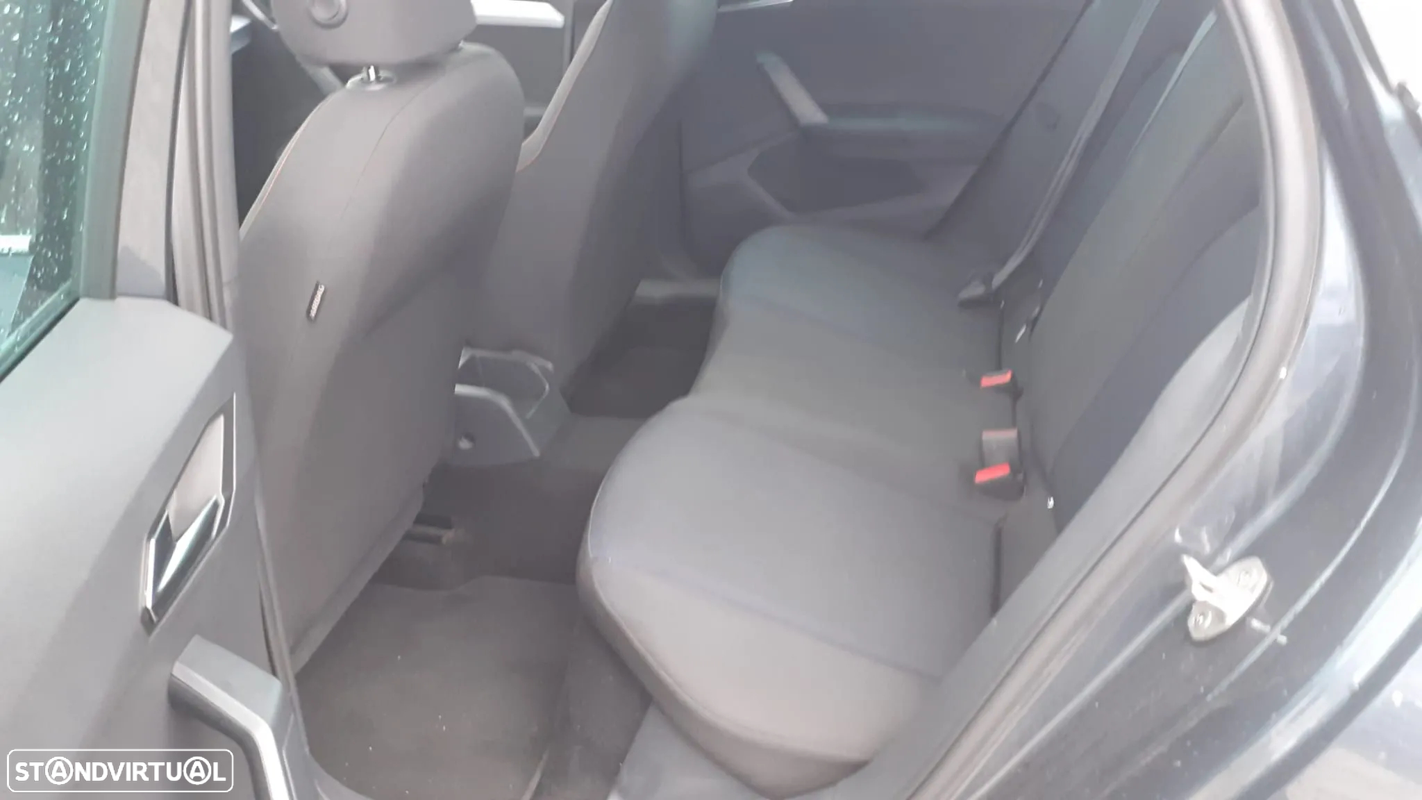 SEAT Arona 1.0 TSI FR - 11