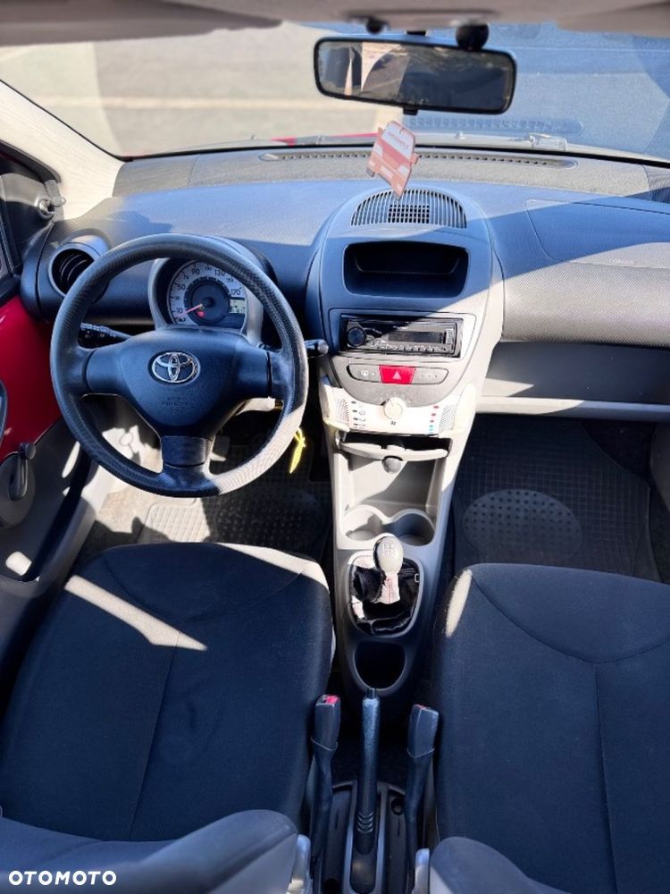 Toyota Aygo - 17