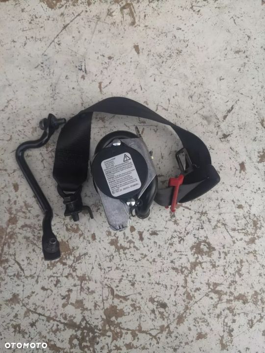 PAS PEZPIECZEŃSTWA LEWY tył volvo xc90ii rok-2015 - 2