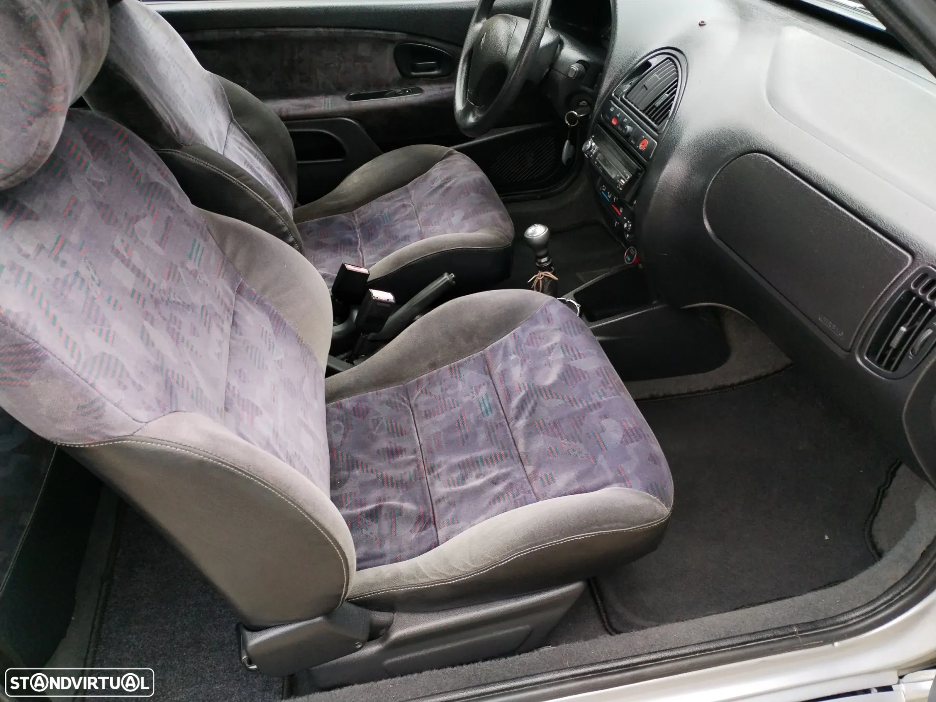 Citroën Saxo 1.6i 16V Cup - 14
