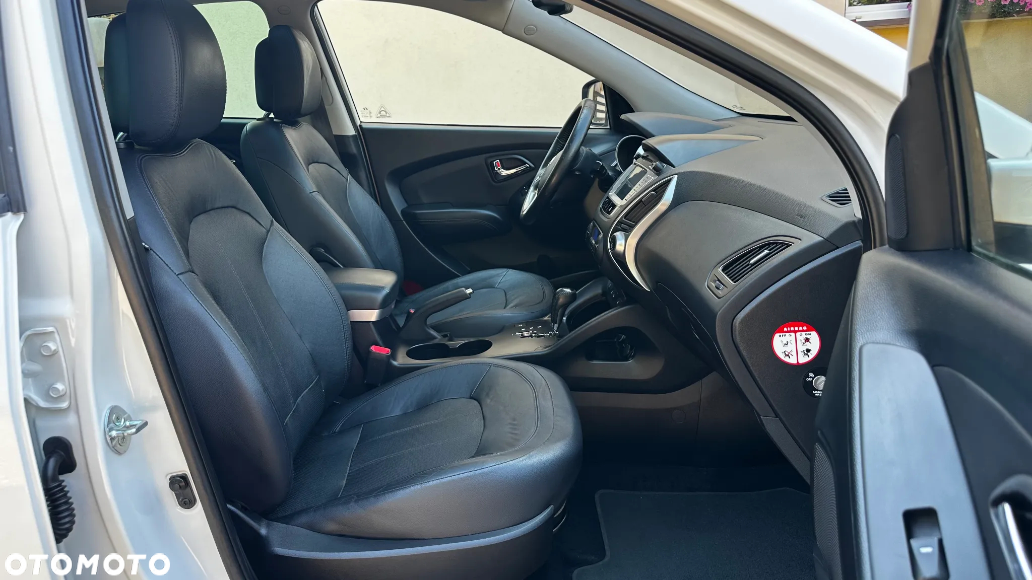 Hyundai ix35 2.0 CRDi 4WD Automatik Premium - 16
