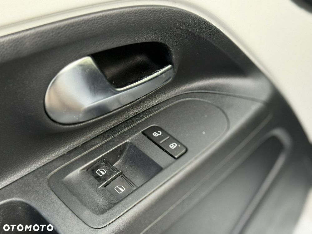 Volkswagen up! 1.0 White Style - 11