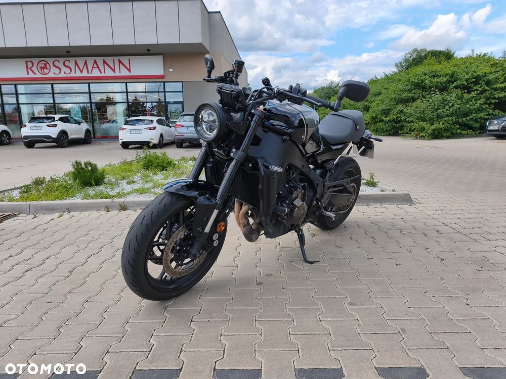 Yamaha XSR - 4