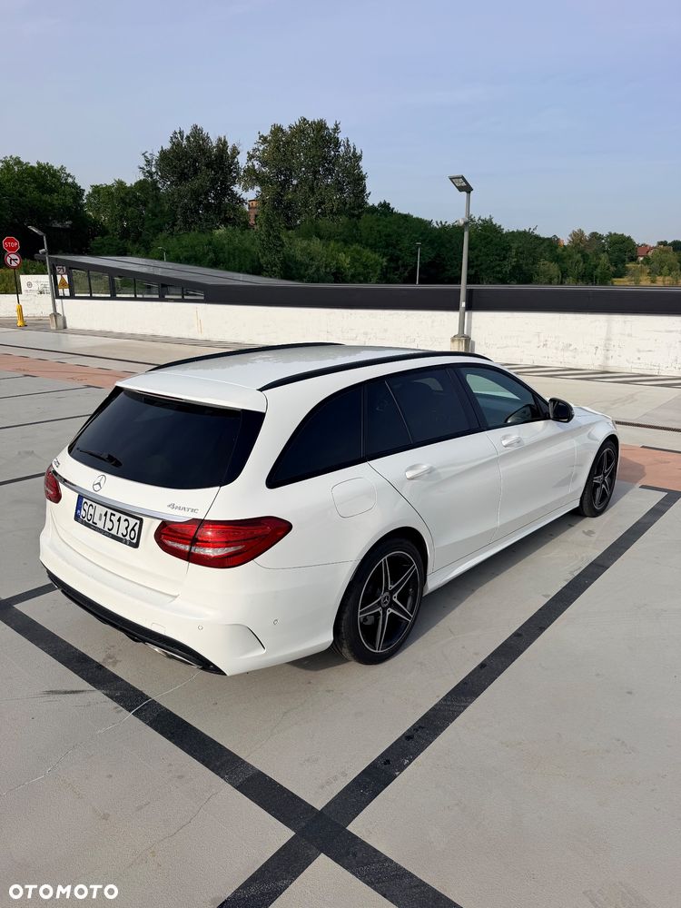 Mercedes-Benz Klasa C 200 4Matic 9G-TRONIC AMG Line - 10