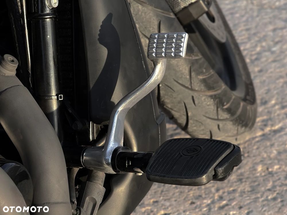 Harley-Davidson V-Rod Night Rod - 17