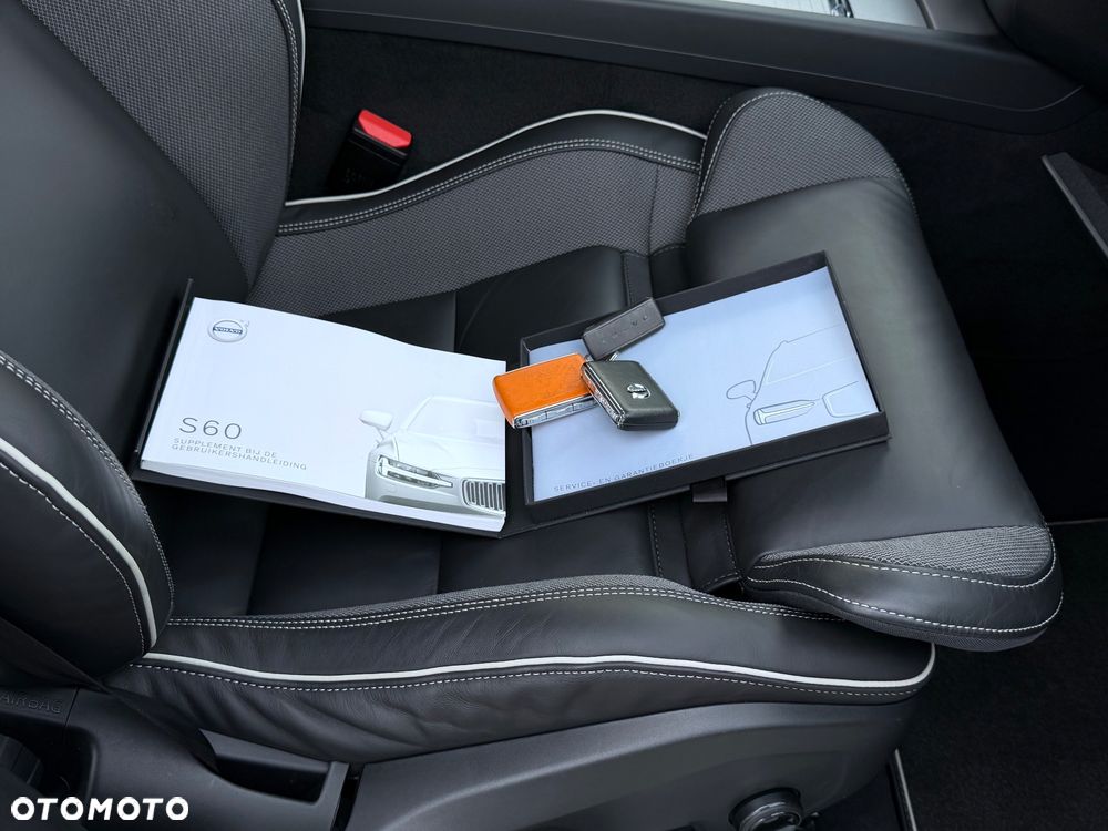 Volvo S60 B4 B Geartronic RDesign - 38