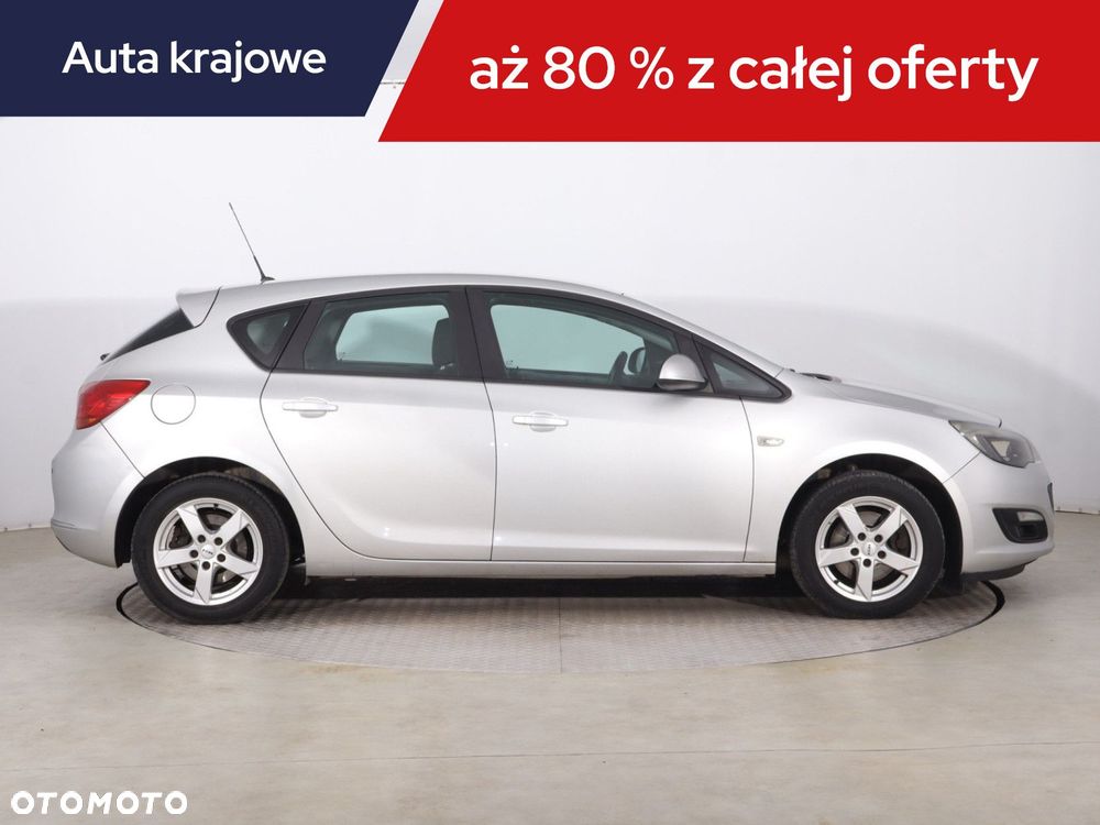 Opel Astra - 8