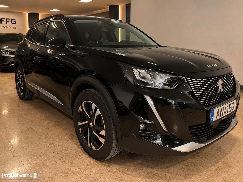 Peugeot 2008 1.2 PureTech Allure Pack EAT8 - 17