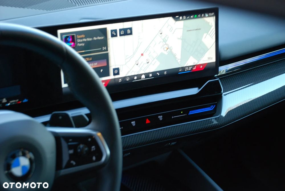 BMW Seria 5 520i mHEV M Sport - 20