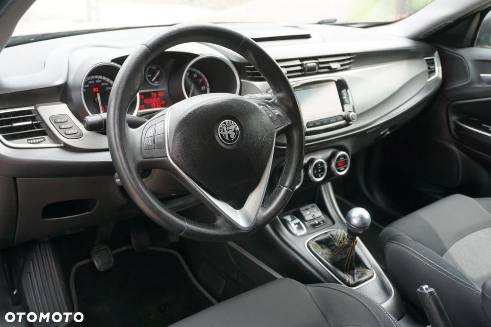 Alfa Romeo Giulietta 1.4 TB 16V Impression - 10