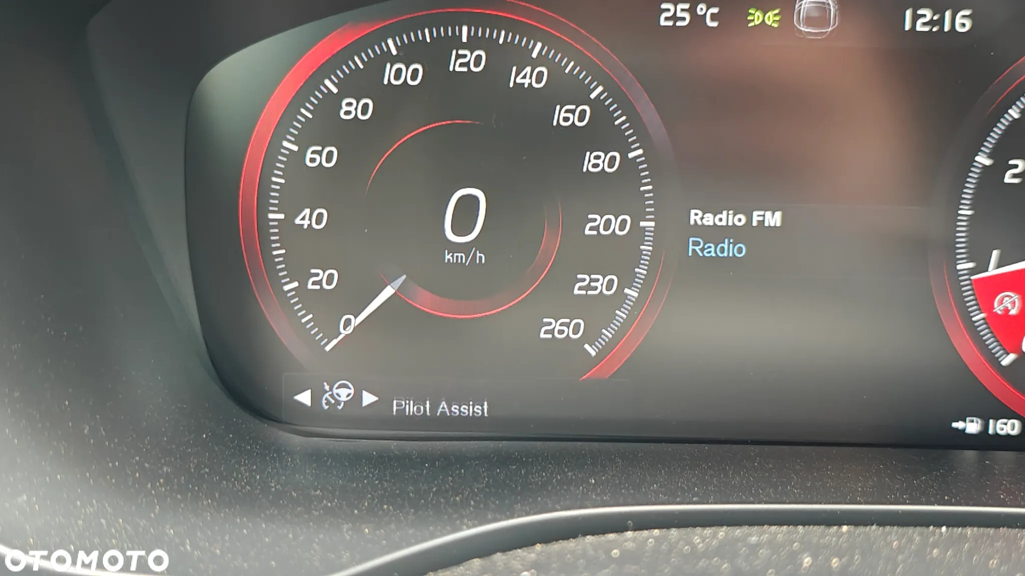 Volvo XC 60 T6 AWD Geartronic RDesign - 27